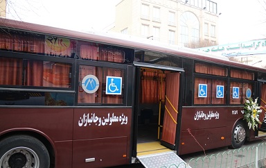 اتوبوس ویژه جانبازان و معلولان شاهین‌شهری در دهه ولایت به بهره‌برداری می‌رسد