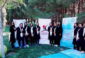 اولین همایش پیلاتس معلق در پارک بانوان اصفهان برگزار شد