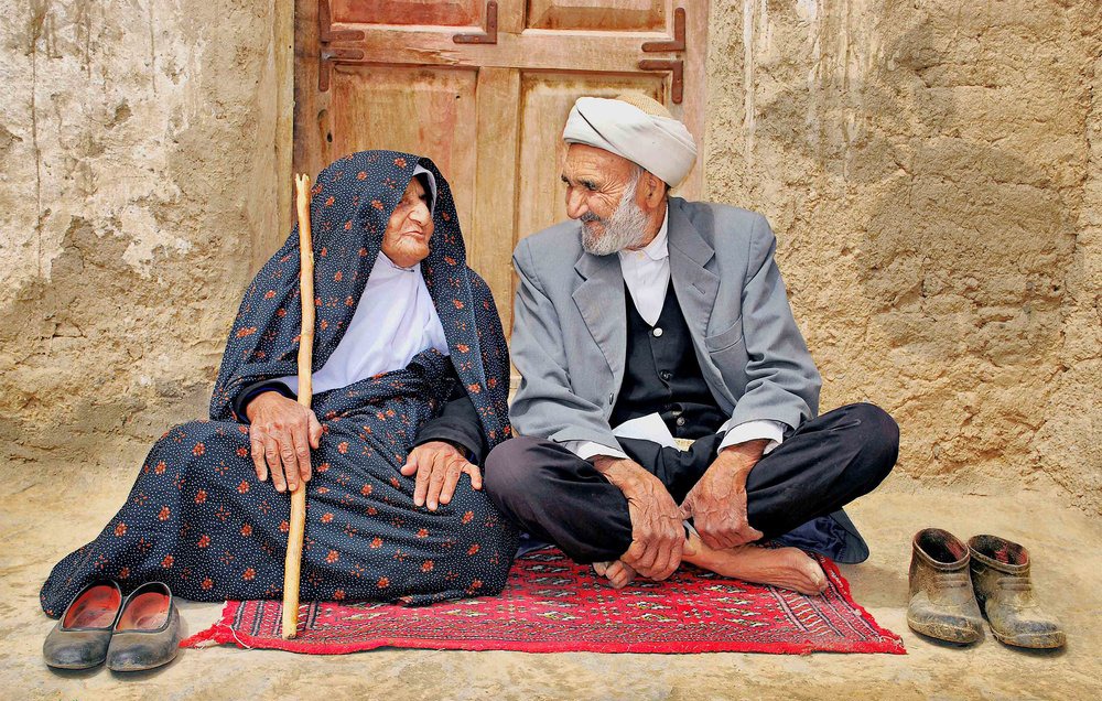 سالمندان و زنان سرپرست خانوار در اولویت توجه کمیته امداد اصفهان هستند