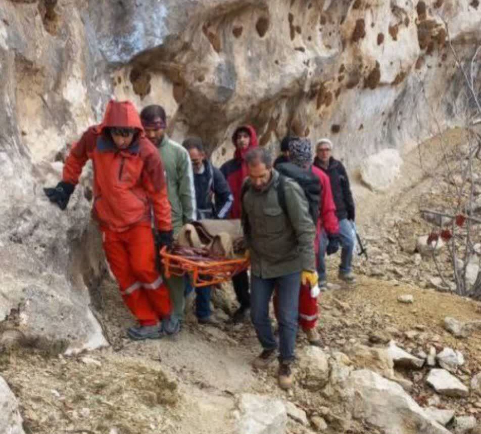 ایست قلبی کوهنورد ۴۸ ساله ایلامی در ارتفاعات کوه ارغوان