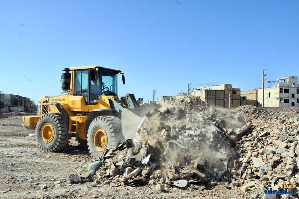 خروج ۱۵۰ تن نخاله ساختمانی از شهر شاهین‌شهر