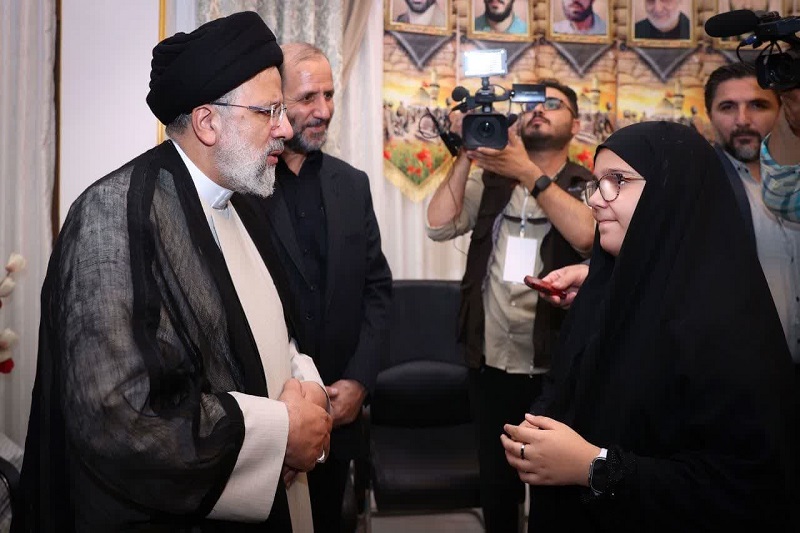 گزارش تصویری دیدار رئیس‌جمهور با خانواده شهدای اصفهان